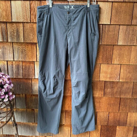 EUC Mountain Hardwear Gray Active Nylon Outdoor Pant in Men's 34/32 - Picture 1 of 11